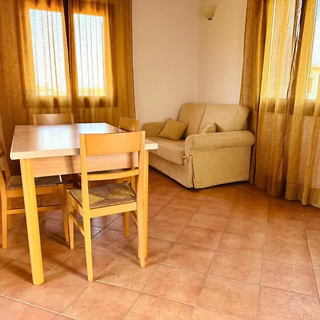 White House Lu Impostu Apartment