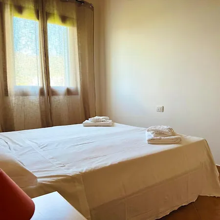 White House Lu Impostu * プンタルディア